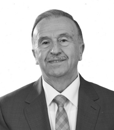 Ilija C. - Professor Emeritus, UNS
